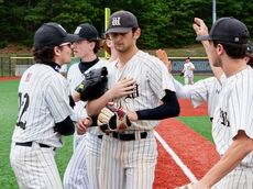 Christian Danzilo's gem gives Wantagh Game 1 win over Seaford